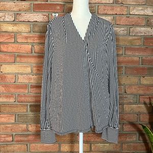 Adrianna Papell Black and White Striped Surplice Top in Size XL